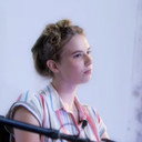 Catie Rooks als Brigitte Helm