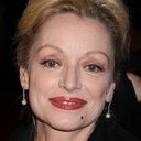 Caroline Silhol als The Rich Man's Wife