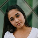 Derya Dilber als Shilan