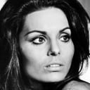 Daliah Lavi als The Detainer