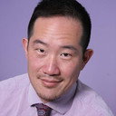 Charles Kim als Mr. Yong