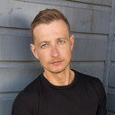 Constantine Grechko als Petrov