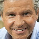 Dries Roelvink als Fortune Teller Customer