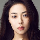 Choo Soo-hyun als Oh Young-ae