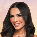 Carmella Garcia als Self