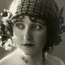 Ruth King als The Other Woman
