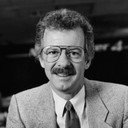 Evan White als Self - Reporter