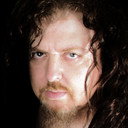 Curt Victor Bryant als Self - Bassist / Guitarist