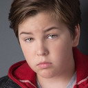 Gabe Eggerling als Captain Jake (voice)