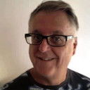 Michael Thompson als Keyboards