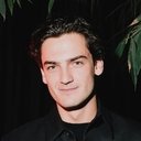 Finn Constantine als Charlie