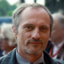 Götz Spielmann als SS Officer in Railway Yard