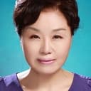 Ban Hye-ra als Jong-su's Mother