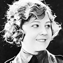 Florence Dixon als Daphne Van Steer