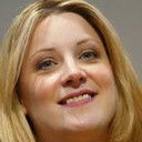 Lisa Milne als The Governess