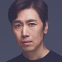 Kim Yun-tae als Dong-soo's Henchman