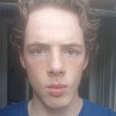Adam Geraghty als Narrator