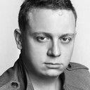 Luka Cimprič als Vodnik Grega