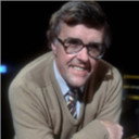 Ian McNaught-Davis als Narrator