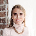 Isabelle Ringnes als Herself