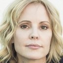 Emma Caulfield Ford als Caitlin Greene