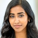 Vidushi Shrivastava als January