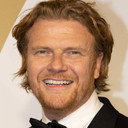 Bastiaan Ragas als Dutch Anchorman