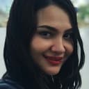 Nadia Brian als Alina