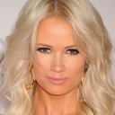 Lauren Bennett, Casting