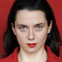 Nina-Maria Wyss als Elena