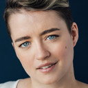 Linnea Currie-Roberts als Connie Bonacieux