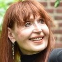 Elizabeth Coffey als 