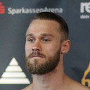 Niklas Stolze als Self