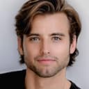 Parker Harris als Todd
