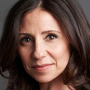 Jamie Leonhart als Shell Family (voice)