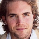 Stephen Weigand als Riske's assistant