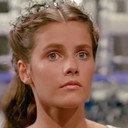 Dolores Michaels als Princess Aura