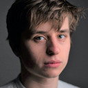 Calum Ross als Self - Walter Henderson