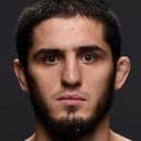 Islam Makhachev als Self