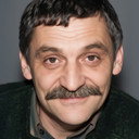 Savaş Yurttaş als 