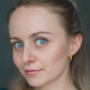 Francesca Hayman als Celia