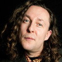 Miles Hunt als Self - Performance (The Wonder Stuff)