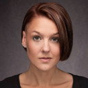 Sophie Lane als Connie Ives