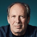 Hans Zimmer als Self - Piano / Guitar / Banjo