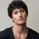 Jacob Martinez als Javi Hernandez