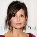 Gina Gershon als Corky