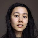Inez Andersson als Nina Malek