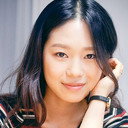 Park Ji-soo als Yoon Jin-ah