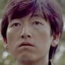 Kim Song-il als Detective Kim