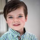 Maxim Swinton als Brady